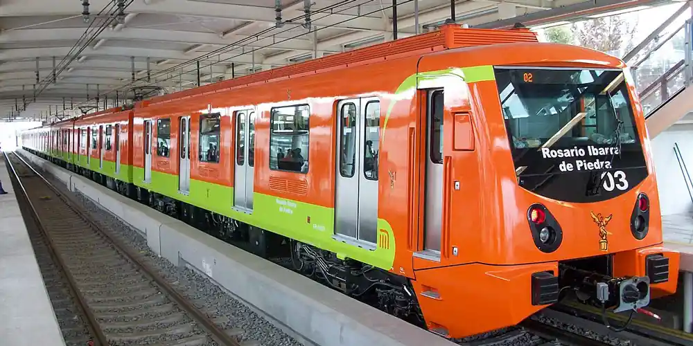 Mexico City Metro train at Rosario Ibarra de Piedra station