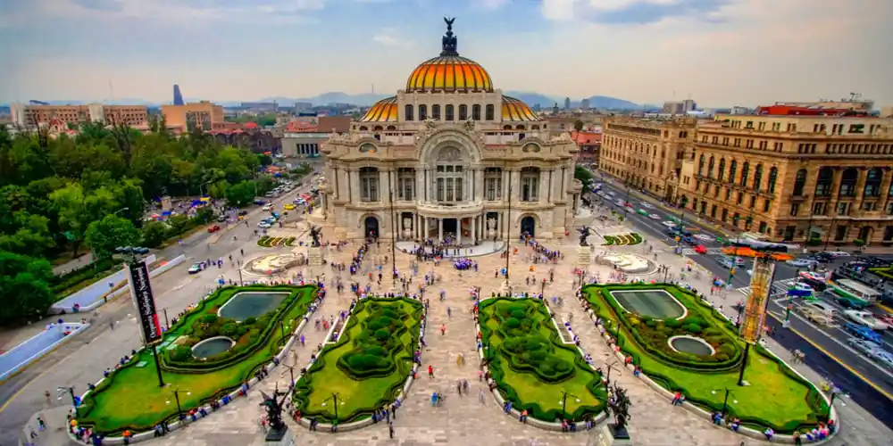 Palacio de Bellas Artes and plaza in central Mexico City